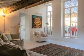 luxurious 150-square-meter penthouse at the Pantheon - Image 4