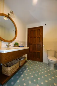 Exclusive estate of holm oaks and cork oaks. - Image 4