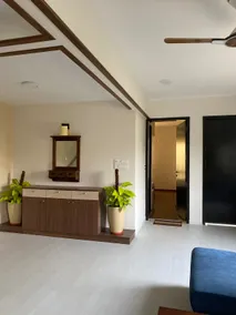 Furnished 4 bed room Row House and free parking - Image 3