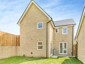 The Neal's 4 Bedroom House in Buxton Sleeps 8 - Image 2