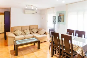 Cozy apartment and free parking area - Image 5