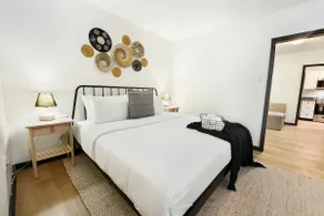 Pet Friendly with King Bed on Butler Street! - Image 3