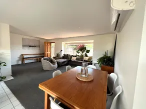 Central Hideaway - Image 2