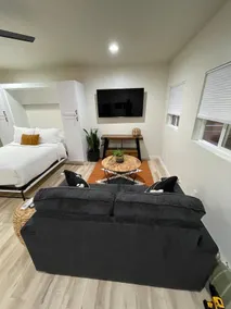Brand New Studio Apartment! - Image 2