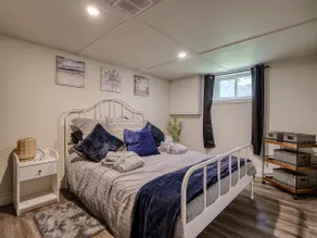 Luxurious apartment in Woodstock - Image 2
