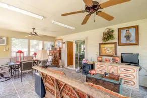 Cici's Country Getaway in Bandera - Image 4