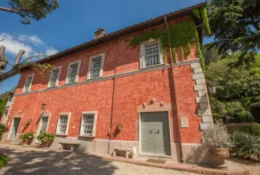 Luxury holiday villa rental 8km from Rome centre aircon/pool/bbq/garden/services - Image 2