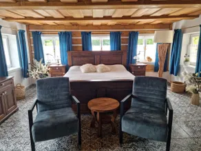 Luxury apartment in the secluded Kunratická Švýcarsko - Image 4