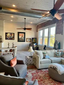 Artsy Natchez 2-bedroom apartment on Main Street - Image 3