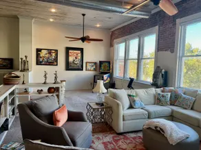 Artsy Natchez 2-bedroom apartment on Main Street - Image 2