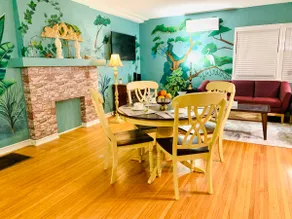 Comfortable art house 2b1b near rose bowl - Image 3