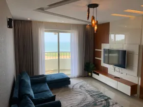 Sea view serviced apartment - Image 2