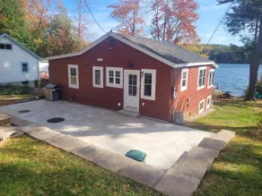 2 Bed 1.5 Bath on Pool Pond Close Franklin Pierce - Image 3