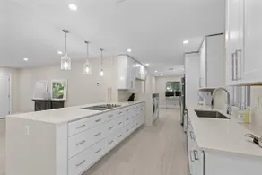 3BR near FAU • 1 Mil to beach • Close to Downtown - Image 4