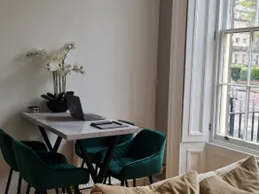 Georgian grade I listed apartment - Image 5