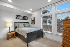3-level Corner Townhome with Private Rooftop Deck - Image 4