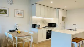 Sweet Home Apartment North Melbourne - Image 4