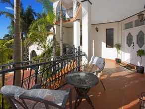 White Castle - cheerful 4 bedrooms holiday house - Image 5