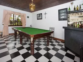 White Castle - cheerful 4 bedrooms holiday house - Image 3