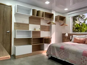 Sea Bay - Image 2