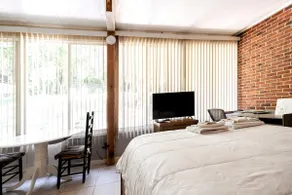 Cottages @ Lake Ella - Bungalow 1bd1b/kitchen - Image 2