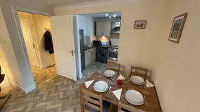 Peebles Cardona Cozy 2 x bedroom Apartment - Image 2
