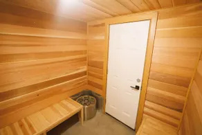 Ultimate Luxury Escape With Indoor Pool/Sauna - Image 5