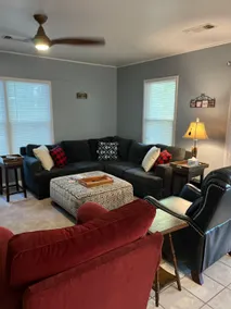 Cozy 1 Bedroom Lakefront House - Image 2