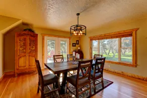 Goose Creek Cabin- A Peaceful rustic retreat! - Image 5