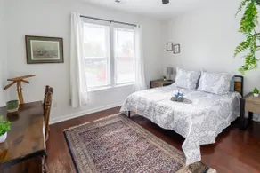 Garden Penthouse in RVA! 3 Bedroom, 3 Bath! - Image 3