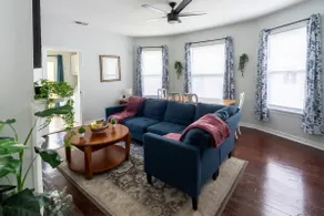 Garden Penthouse in RVA! 3 Bedroom, 3 Bath! - Image 2