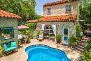 Spanish Gem, Pool, HotTub, Firepit, Game Room, Patio Seating, Mins to River Walk - Image 2