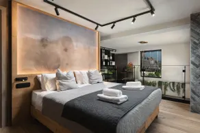 High end loft with free parking, hammam and sauna. - Image 4