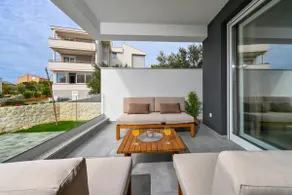Imperial Apartment with Private Pool - Image 2