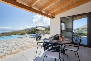 Sea View Villa whit Pool - Image 3