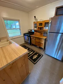 Cozy 3 bedroom lakefront cottage, close to skiing - Image 3