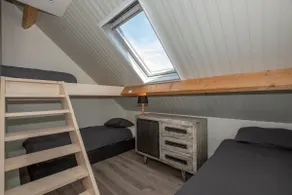 Apartment #9 - Image 4