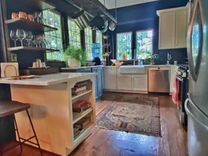 Large Enchanted Cozy home near 5 Pts - No Pet Fee - Image 5