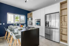 NEW 6 Bedroom Villa 2min Eagle Beach & Palm Beach - Image 3