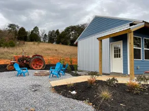 Intimate two bedroom cottage in a farm setting. - Image 2