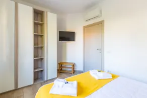 Sun-kissed Riccio di Sole Luxury Apartment - Image 5