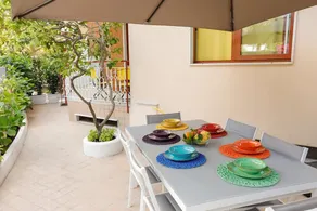 Sun-kissed Riccio di Sole Luxury Apartment - Image 4