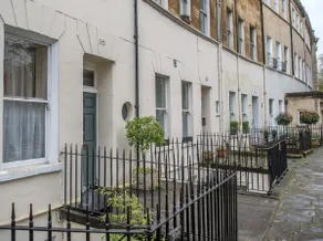Grosvenor Pad - Lovely 2-bed Flat - FREE ON STREET PARKING - Image 4