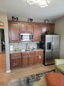 Lovely 1 bedroom attached apartment - Image 2