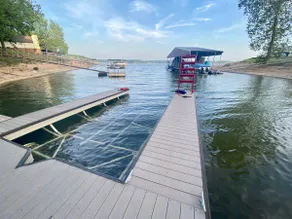 *Lakefront* home in Duck Creek w/Boat Dock - Image 5
