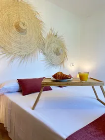 Son Terrola – The Poolside Paradise - Image 4