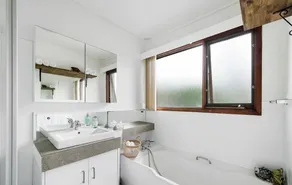 Private Rural Retreat with bush Views! - Image 4