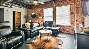 Beautiful historic Loft - Image 4