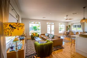Sultana - Maximalist accommodation in McLaren Vale - Image 5