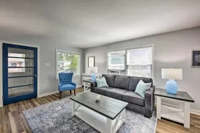 Sheboygan Getaway w/ Yard: 1 Mi to Lake Michigan - Image 3